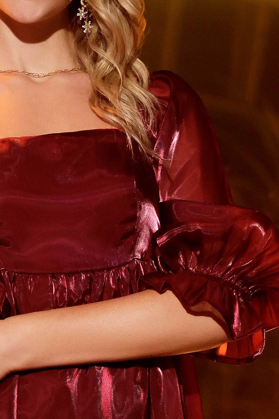 SATIN BABYDOLL DRESS: BURGUNDY