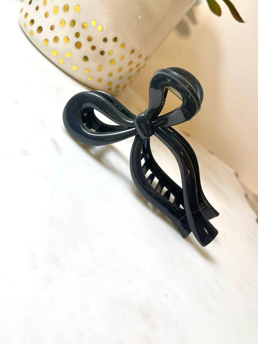 ShannAgains Jewels - SALE! Bow Hair Claw clip acrylic