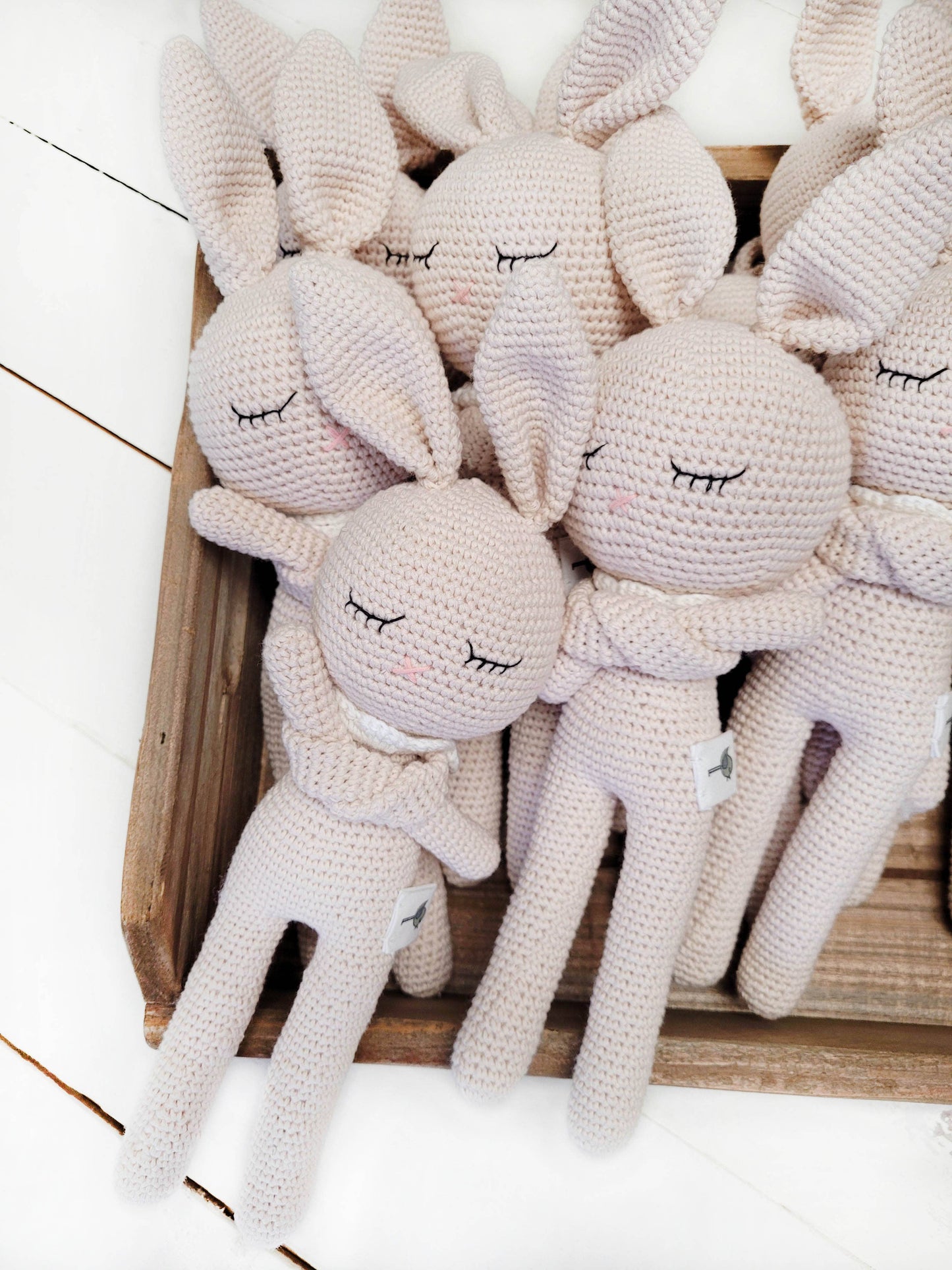Mali Wear - Sleepy Bunny Doll White